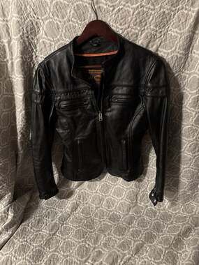 First Classics Women's Black Genuine Leather Motorcycle Jacket Size Small